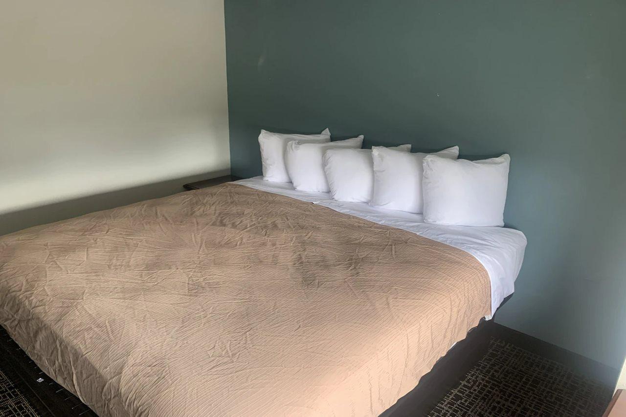 Hotel Baymont By Wyndham Boardman Extérieur photo