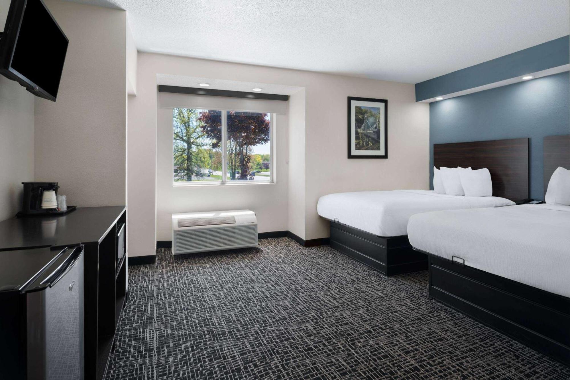 Hotel Baymont By Wyndham Boardman Extérieur photo